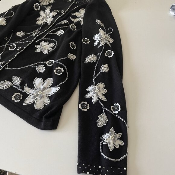 VTG Berek Sweater Cardigan Floral Bling Applique Pearls Black White 50's Medium - Picture 10 of 11